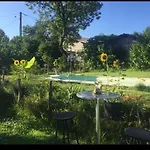 10 Pers- 4 Entre Les Vignobles De St Emilion Et Du Cognacais *